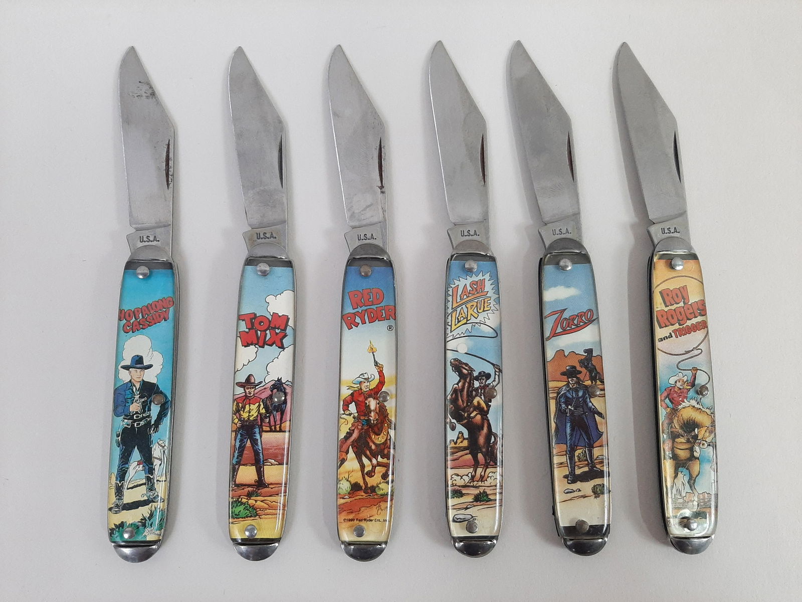 6 Western Character Pocket Knives (1 of 2)