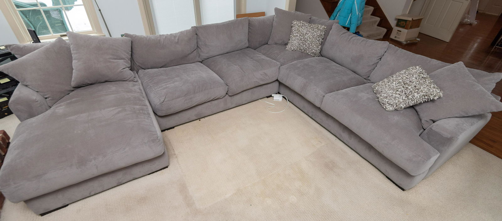 Jonathan Louis 4 Pc Sectional (1 of 3)