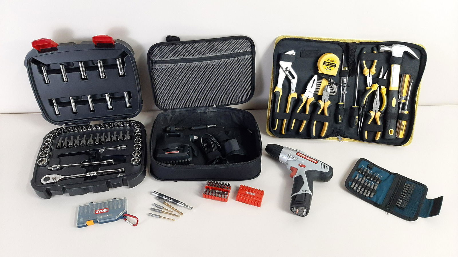 3 Tool Kits incl. Craftsman Drill (1 of 7)