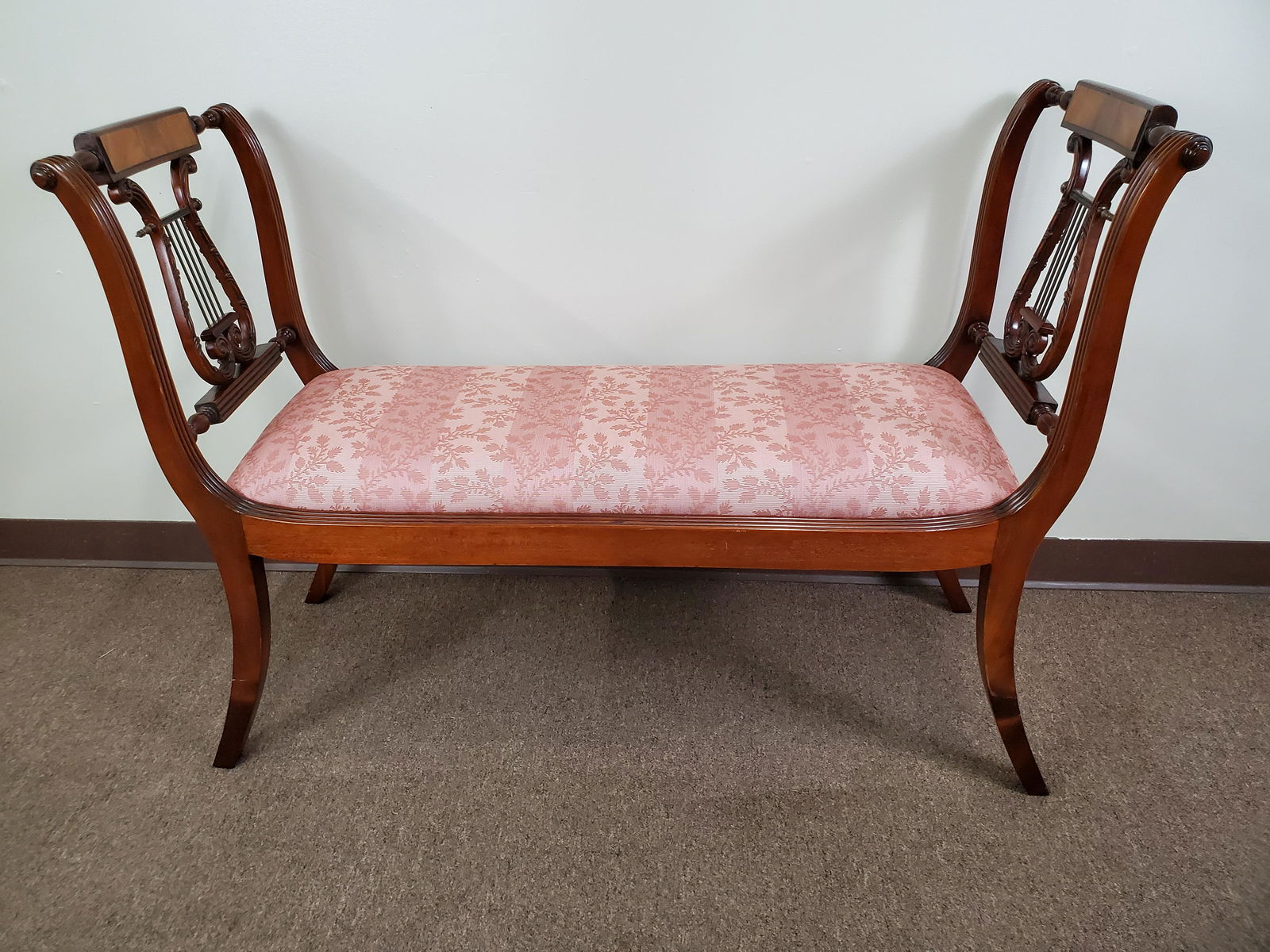 Duncan Phyfe Style Bench (1 of 4)