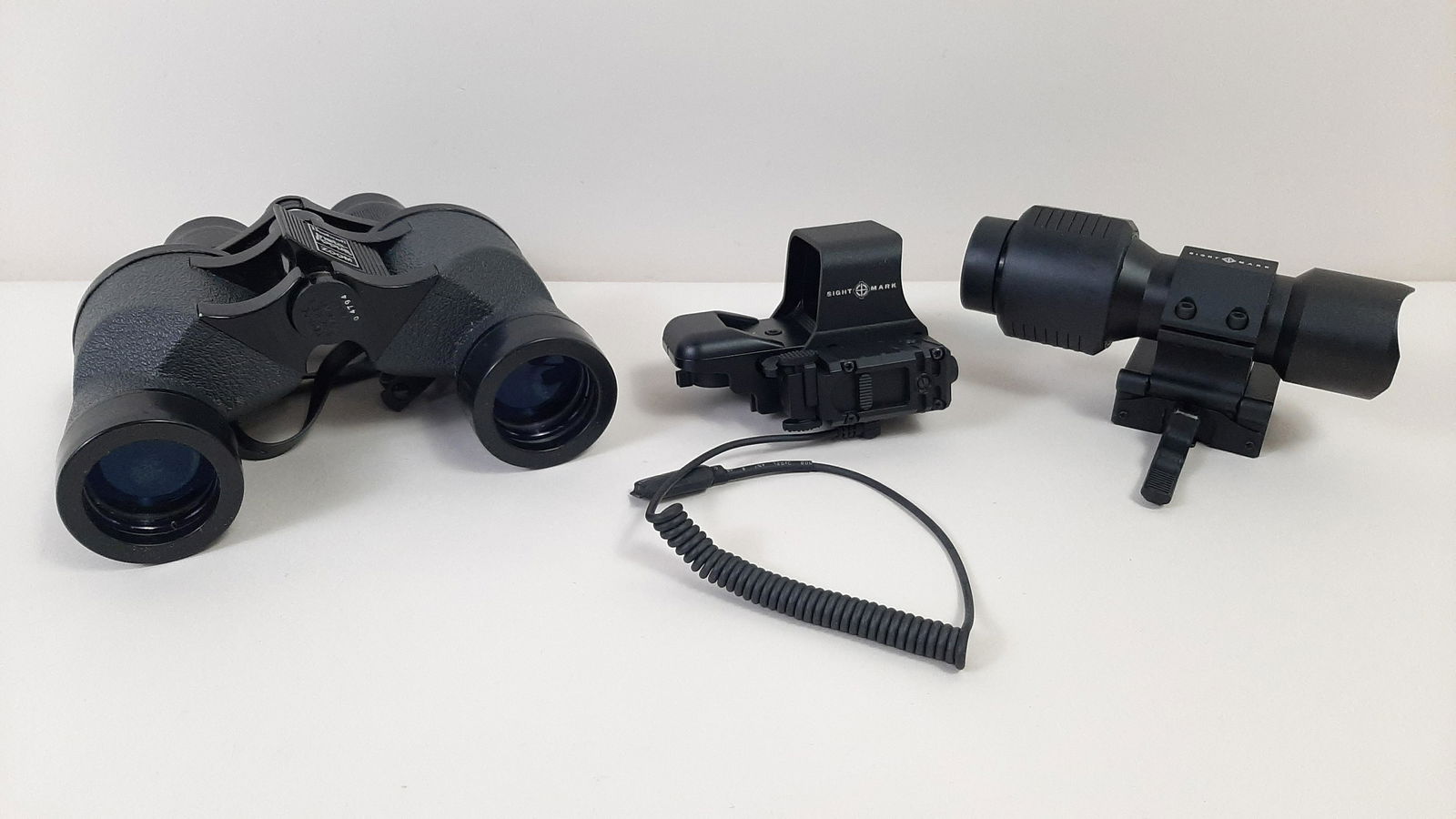 2 Sightmark Scopes and Bushnell Binoculars (1 of 8)