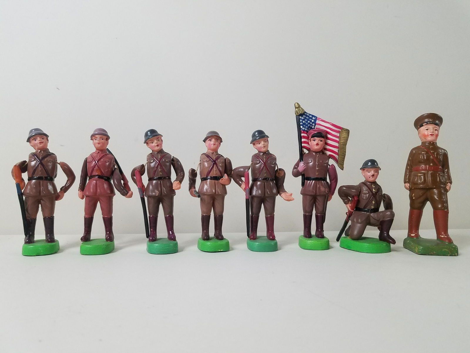 Vintage Toy Soldiers incl Celluloid and 31 Figures (1 of 16)