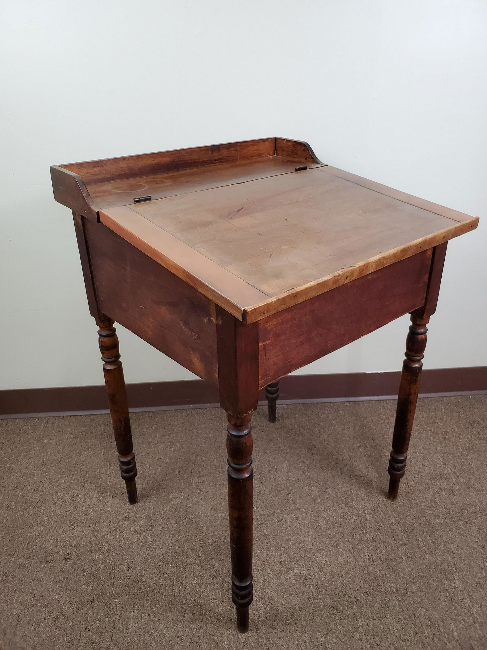Child's Writing Desk (1 of 5)