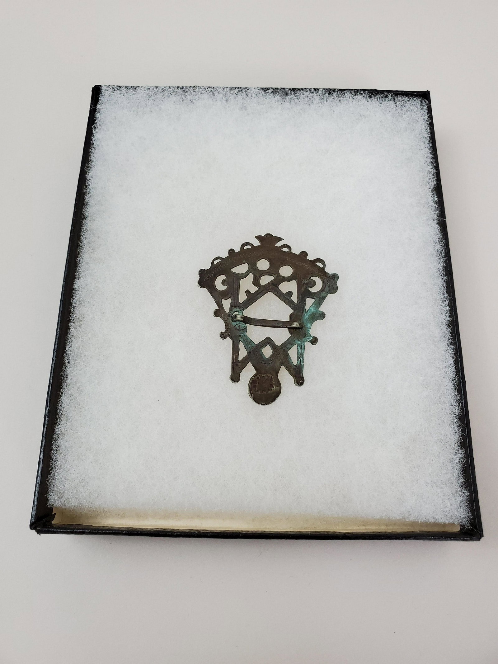 1700 Native American Trade Silver Buckle: 1 3/4" wide X 2" high. From the Estate Collection of Stephen R. Reed.