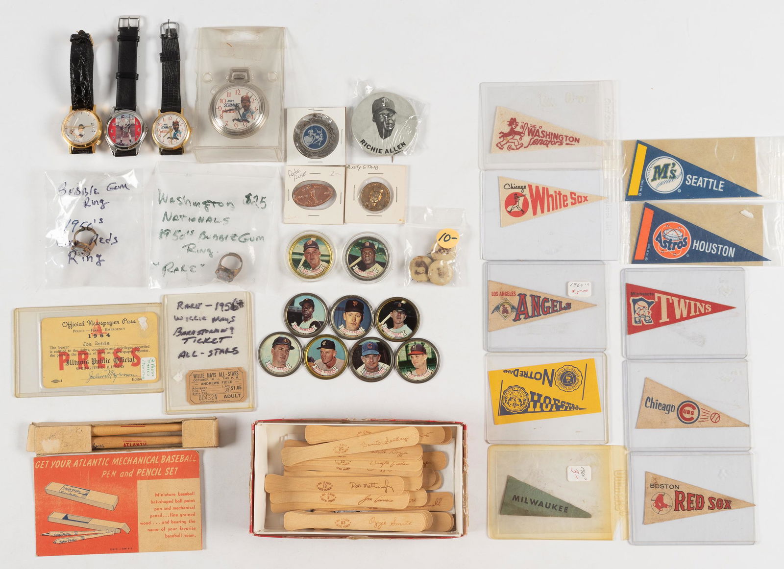 Group of Miscellaneous Sports Items (1 of 8)