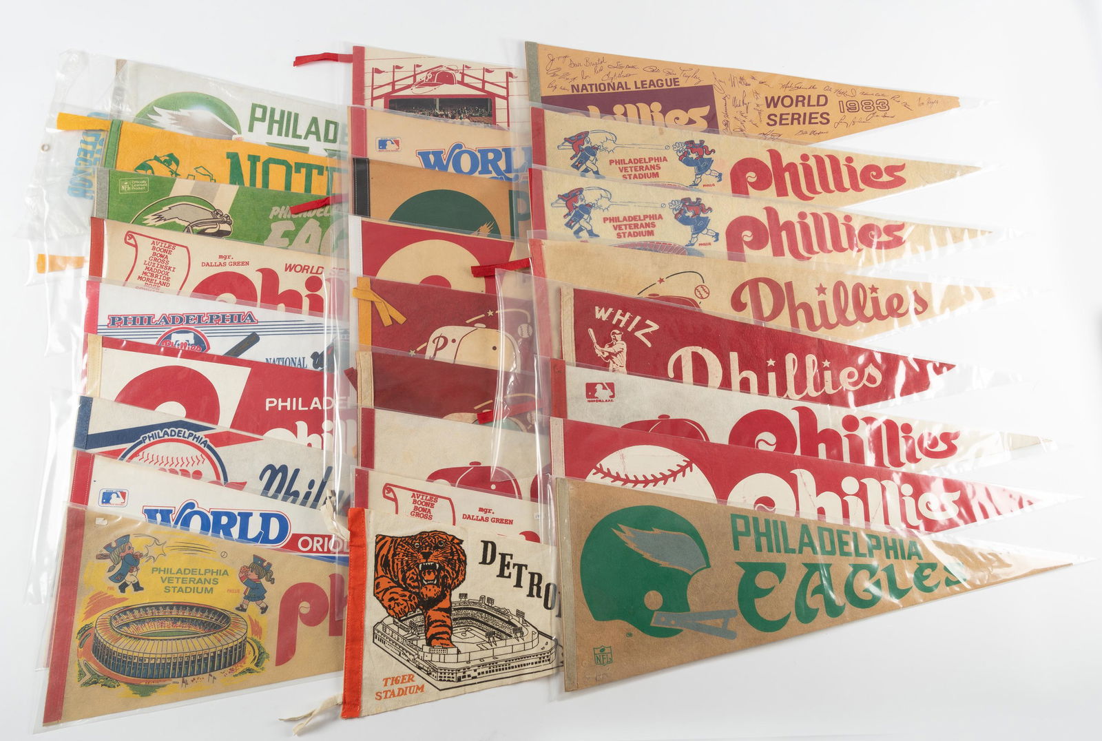 26 Sports Pennants (1 of 7)