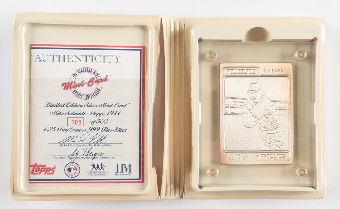 Highland Mint 4.25.999 Fine Silver Mike Schmidt: DESCRIPTION: Highland Mint 4.25.999 Fine Silver Mike Schmidt card. CONDITION: Excellent. IMPORTANT: Before bidding, please read the terms and conditions. When you registered for the auction you agreed