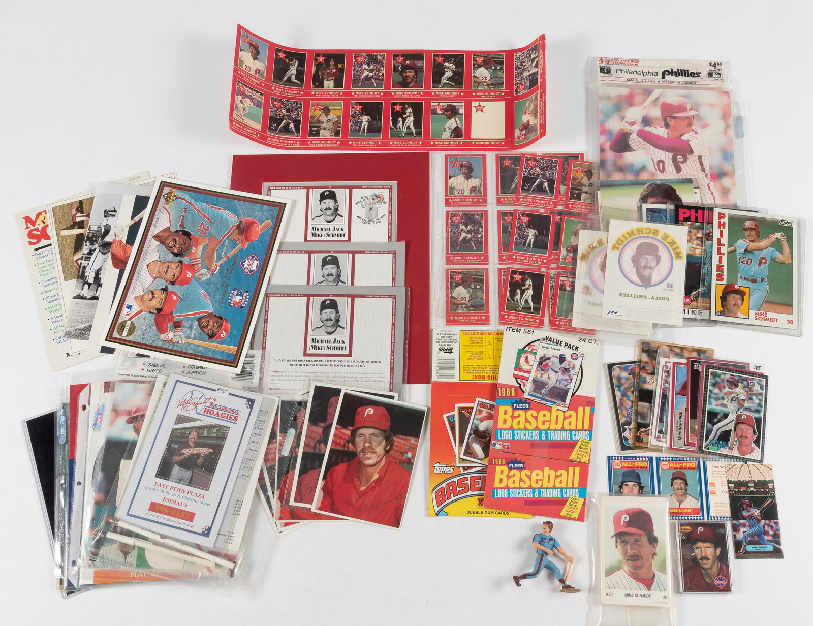 Group of Mike Schmidt Items: DESCRIPTION: Includes 1983 star cards, 1994 T. Williams cards, photos, and more. CONDITION: Good to very good. IMPORTANT: Before bidding, please read the terms and conditions. When you registered for 
