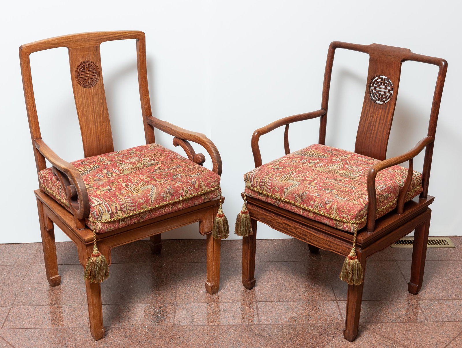 2 Chinese Armchairs (1 of 6)