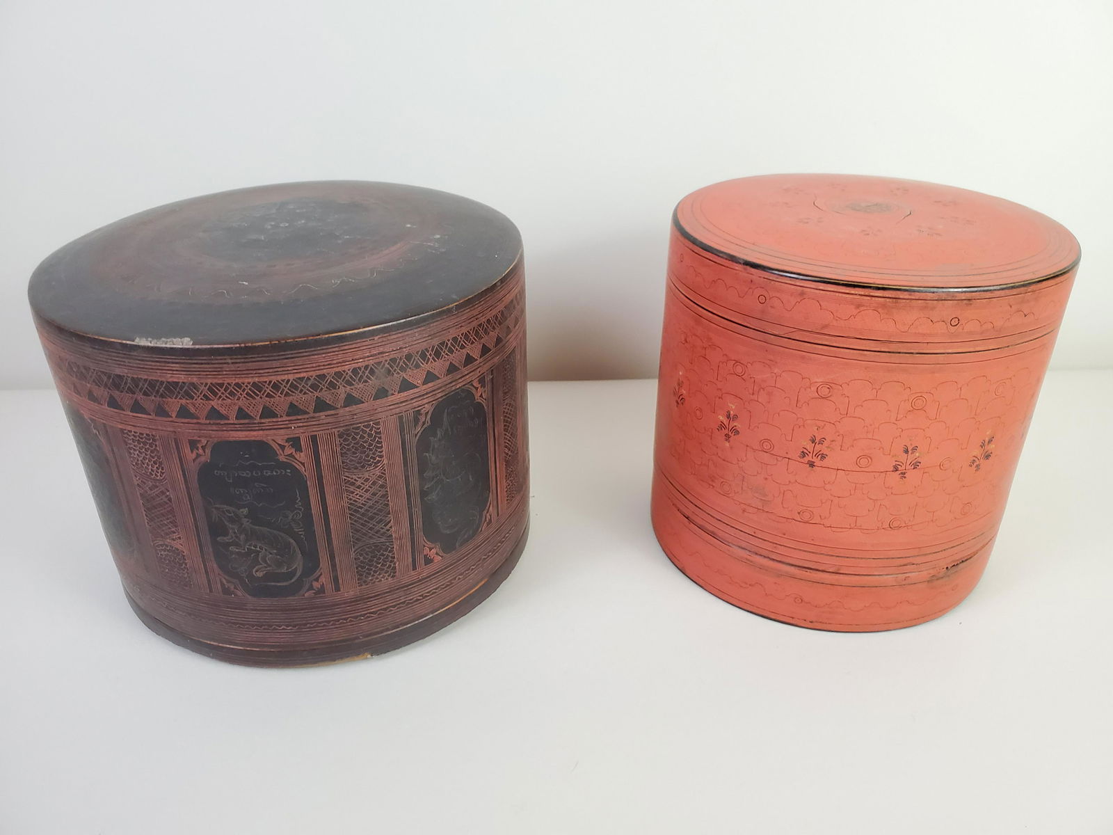 2 Vintage Chinese Food Boxes (1 of 4)