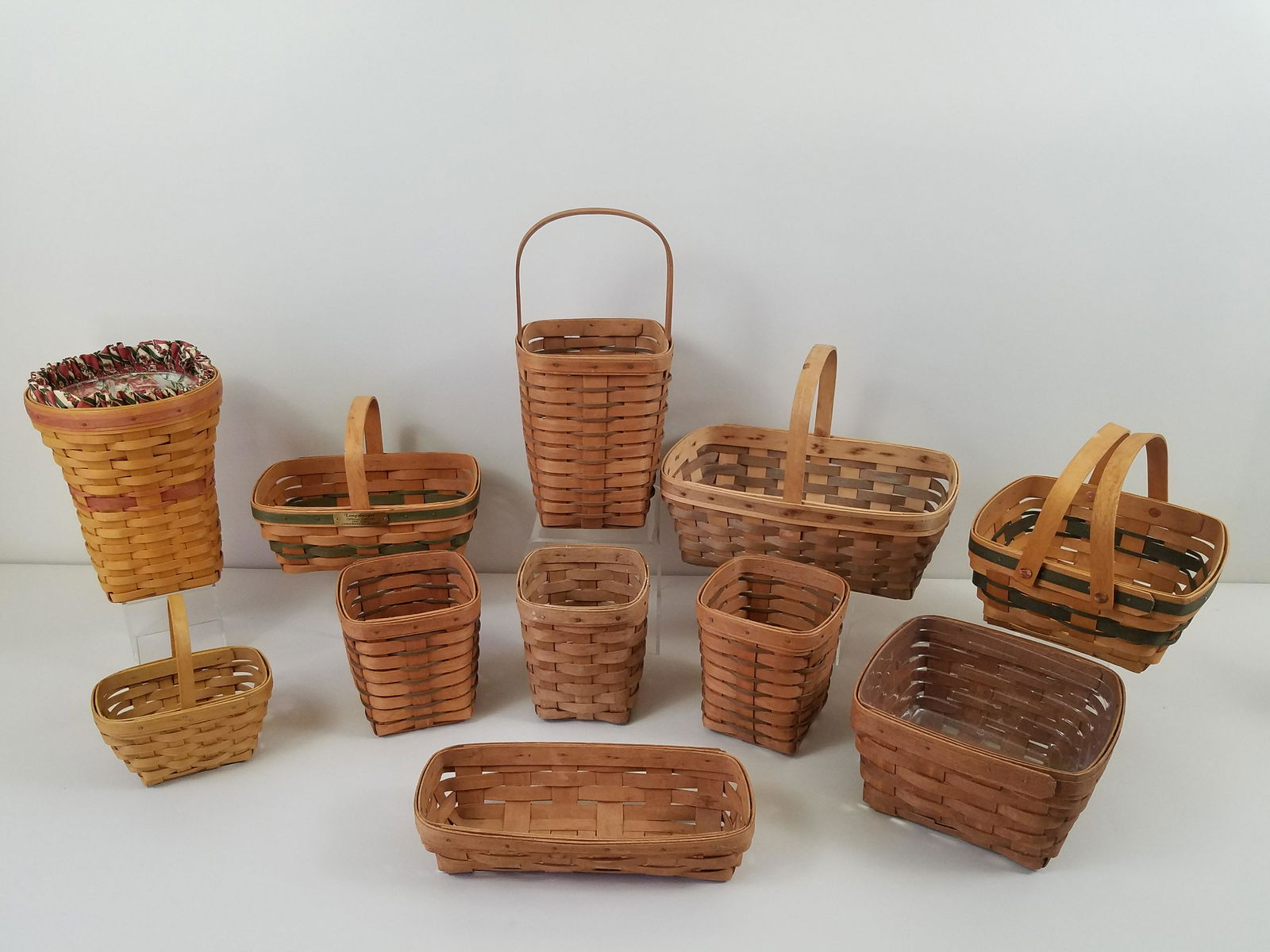 11 Pc Longaberger Basket Collection (1 of 3)