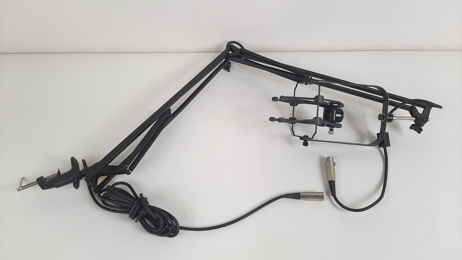 Q-Mic Stand and Cable (1 of 3)