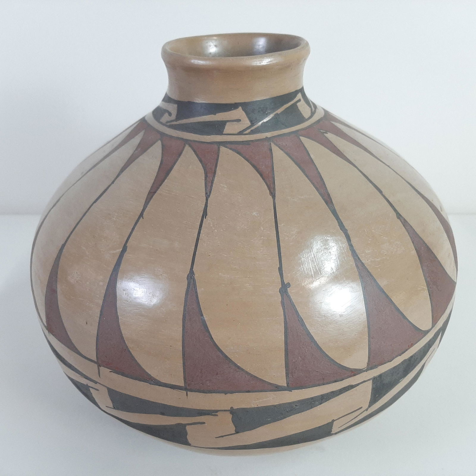 Acoma Pueblo Polychrom Jar (1 of 3)
