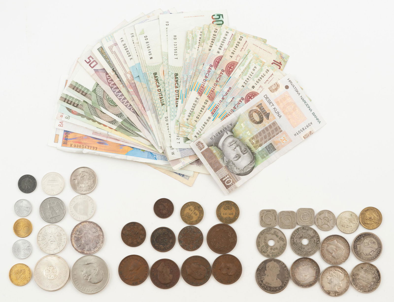 Group of Foreign Coins & Currency (1 of 11)