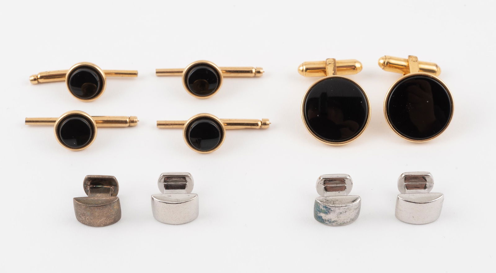 Men's Dress Set and Studs (1 of 9)