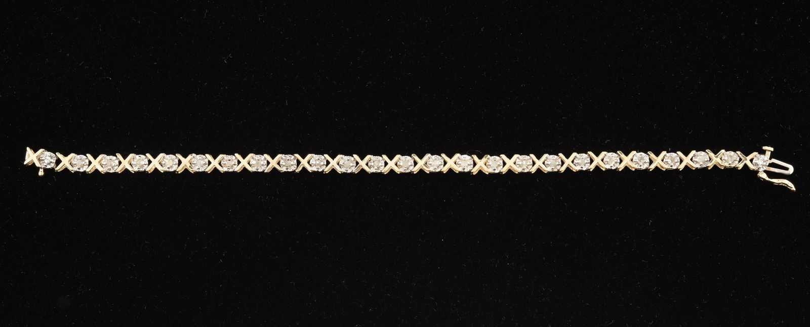 18K & Diamond Tennis Bracelet (1 of 4)