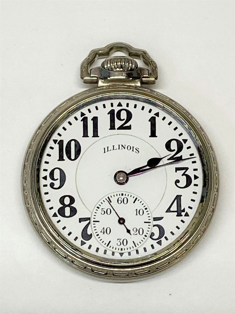 Illinois Watch Co. 21J Pocket Watch (1 of 4)
