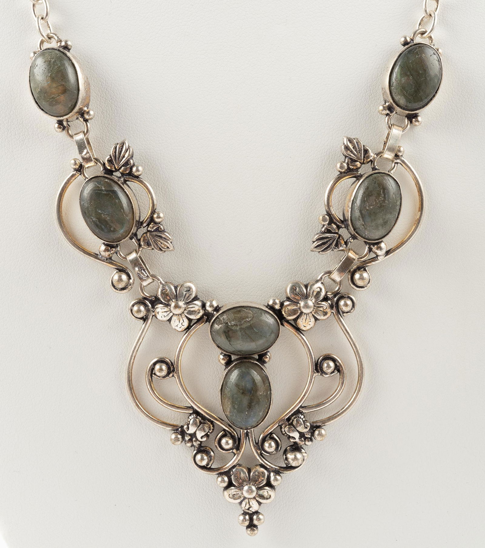 Sterling & Labradorite Necklace (1 of 4)