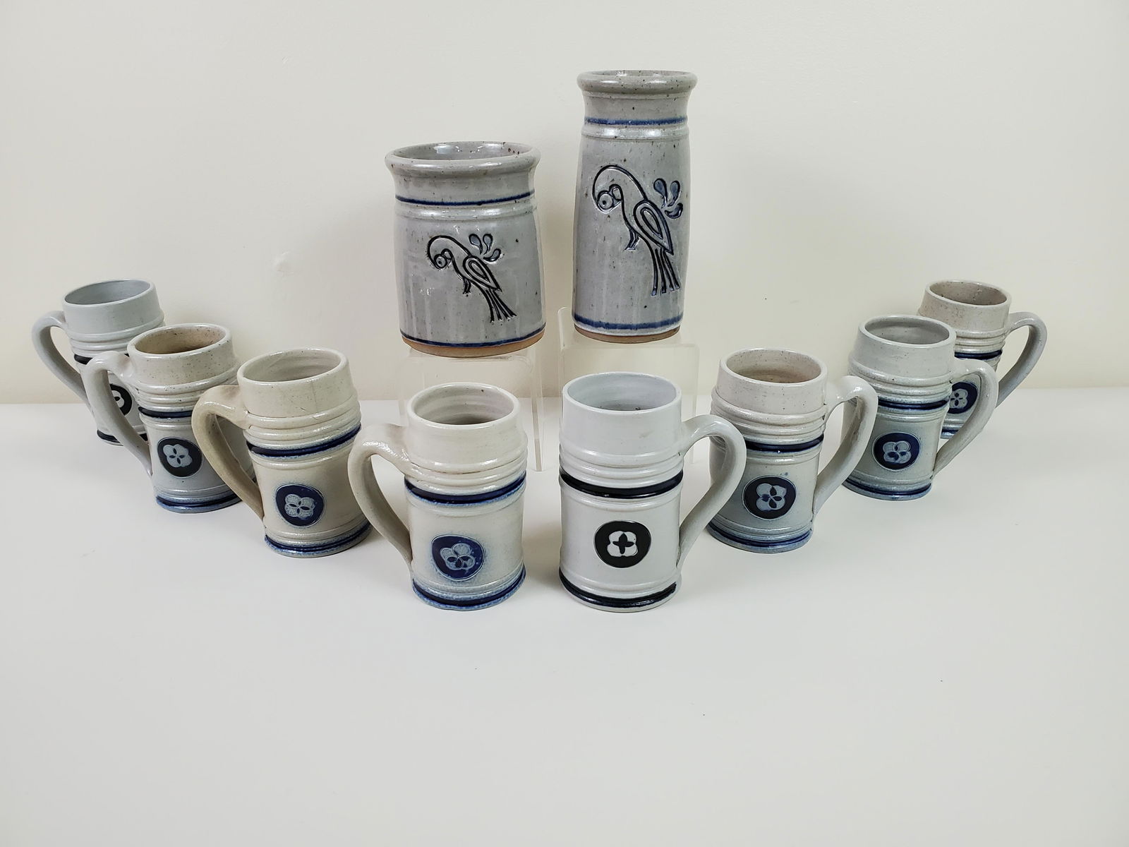 10 Pcs Stoneware Incl Williamsburg (1 of 5)