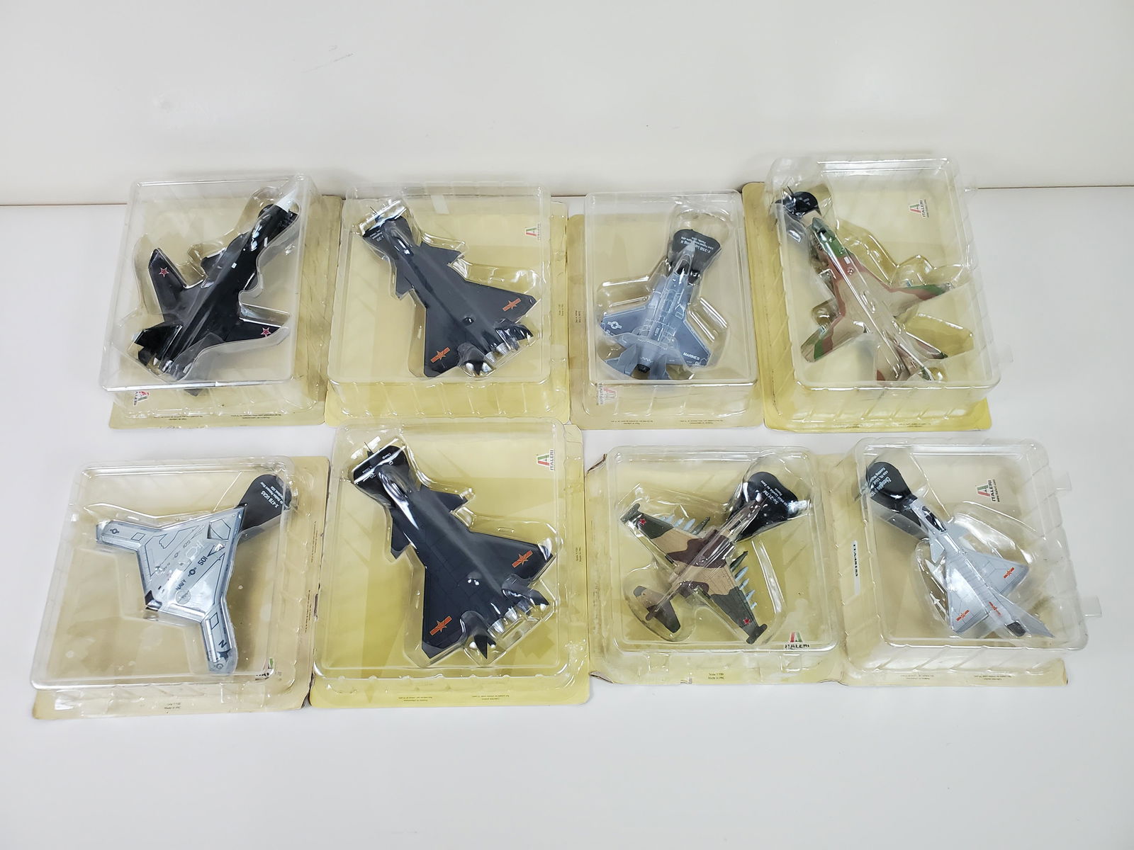 8 Italeri Diecast Fighter Planes (1 of 5)