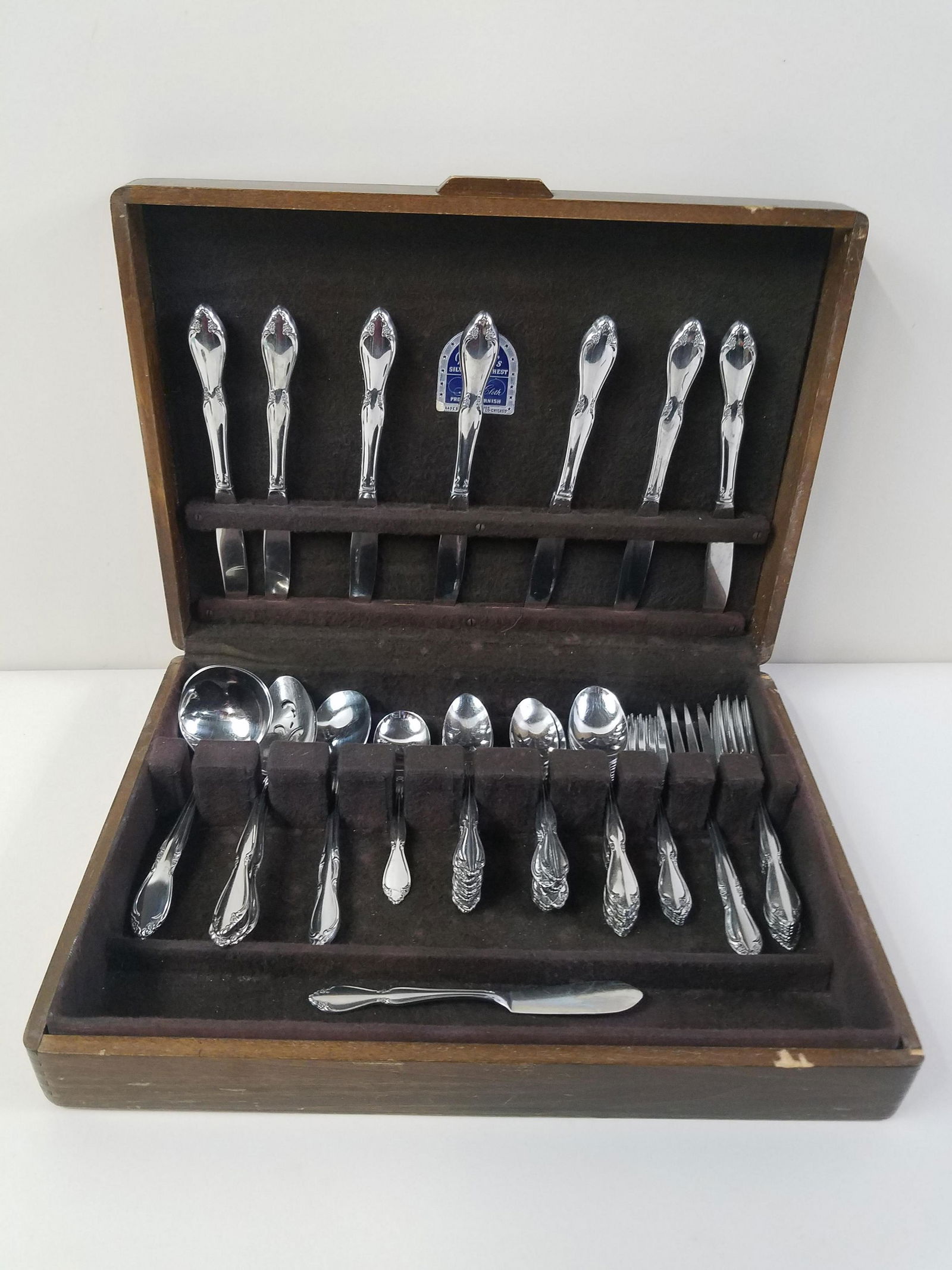 52 Pcs Oneida Stainless Steel Flatware (1 of 4)