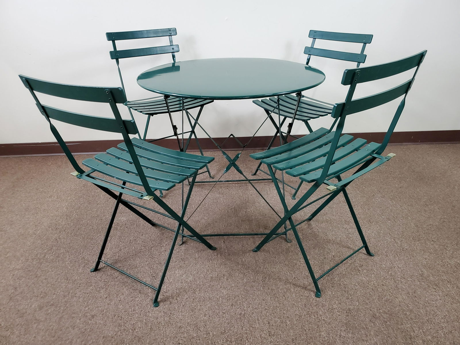 Blot Galland Folding Metal Table With 4 Chairs (1 of 4)