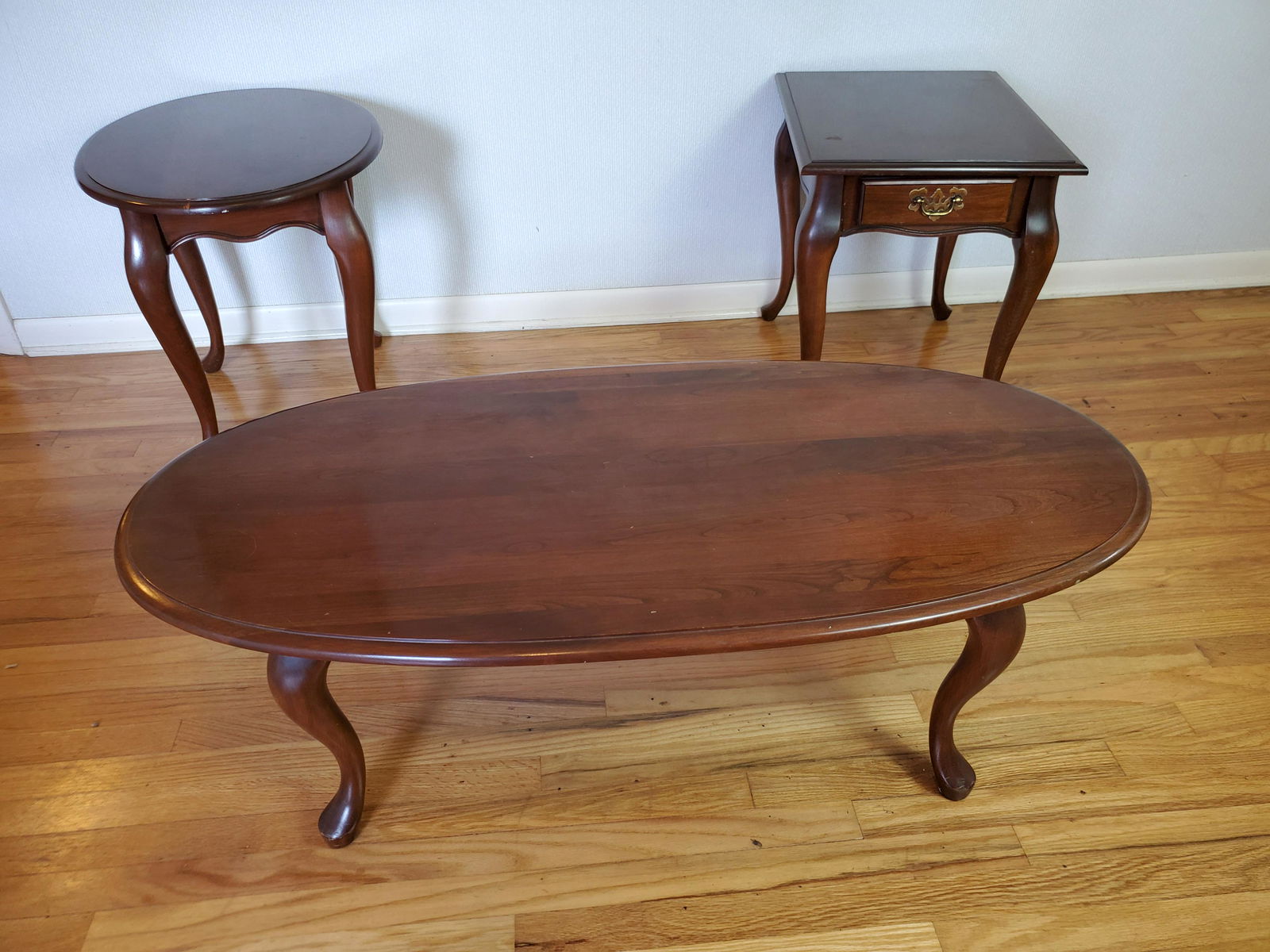 3 Pc Coffee & End Table set (1 of 6)