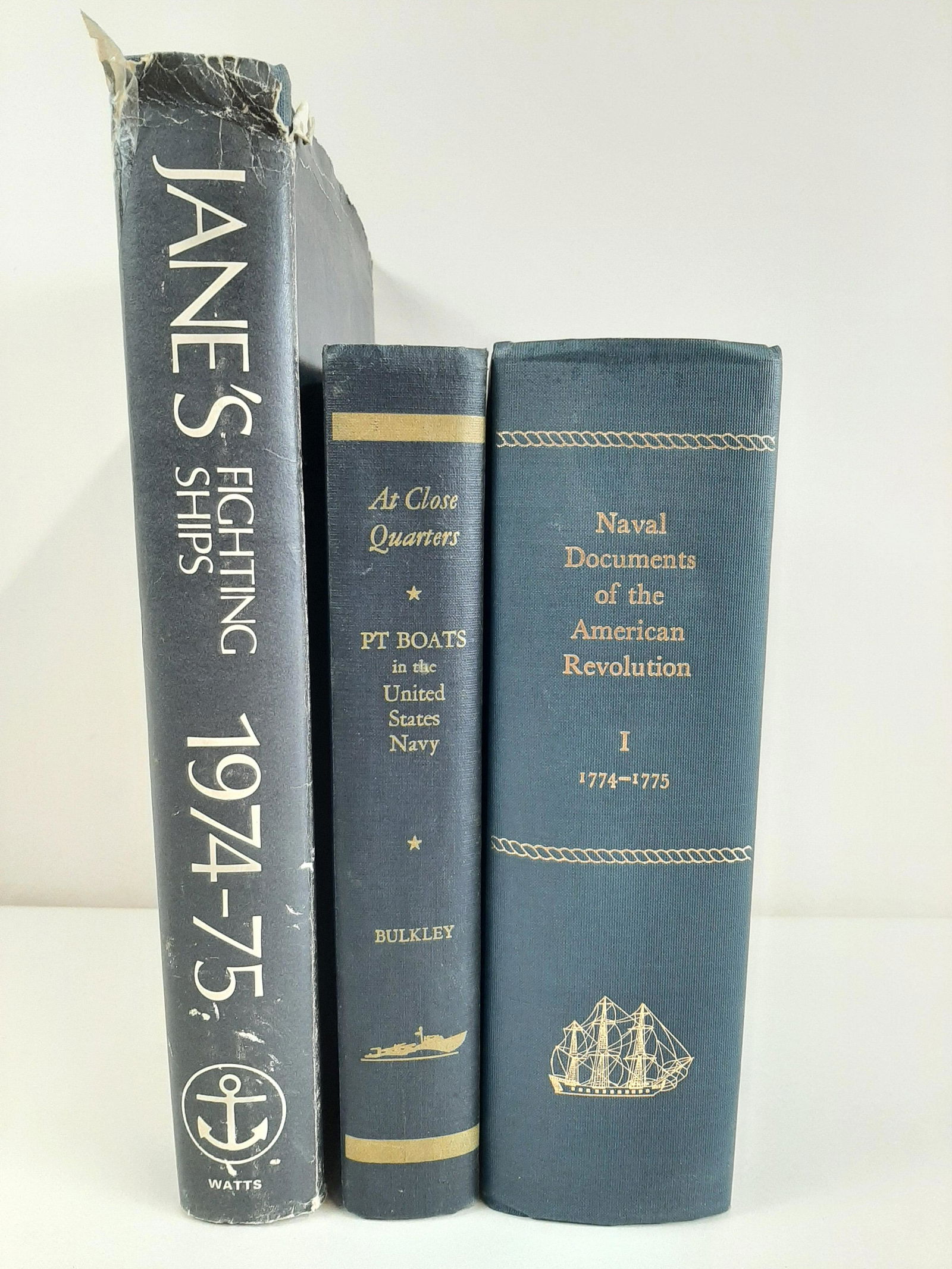 3 Books on US Navy incl. Documents and PT Boats (1 of 11)