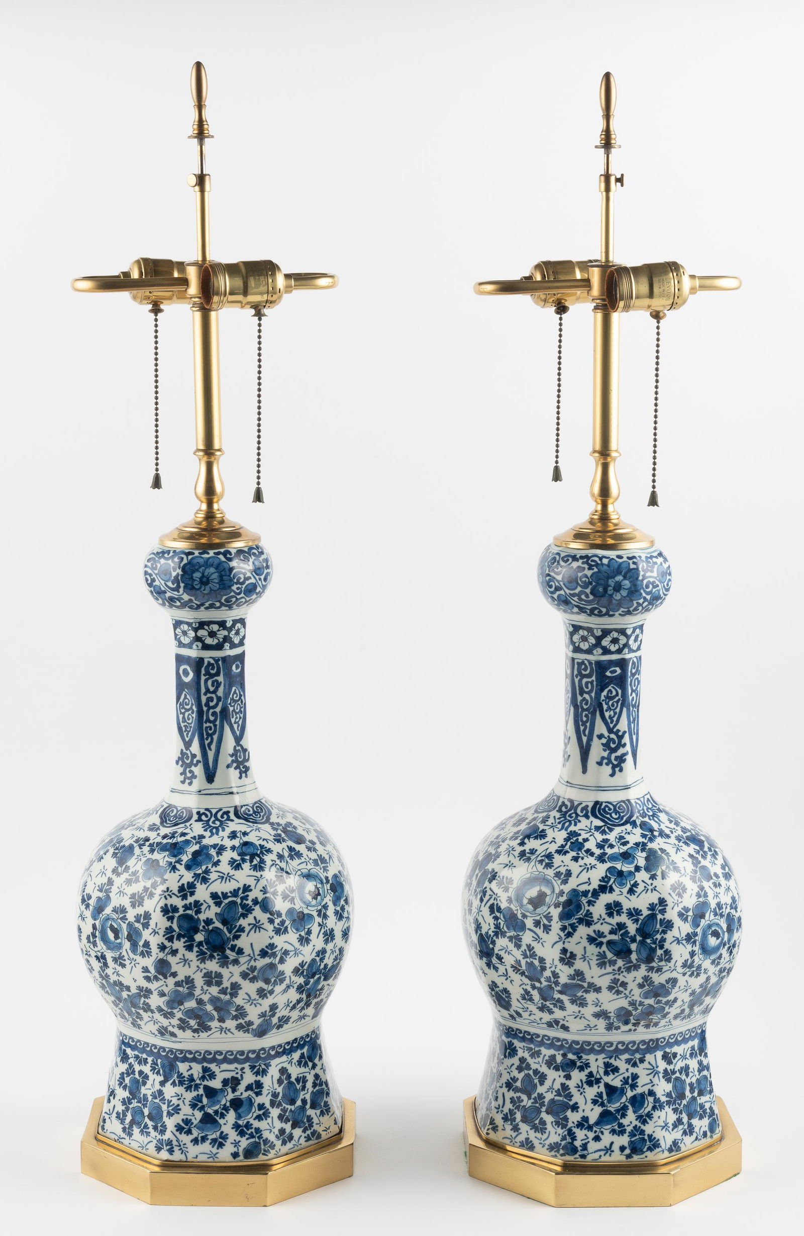 Pair of 17th Century Delft Bottle Vase Lamps (1 of 9)