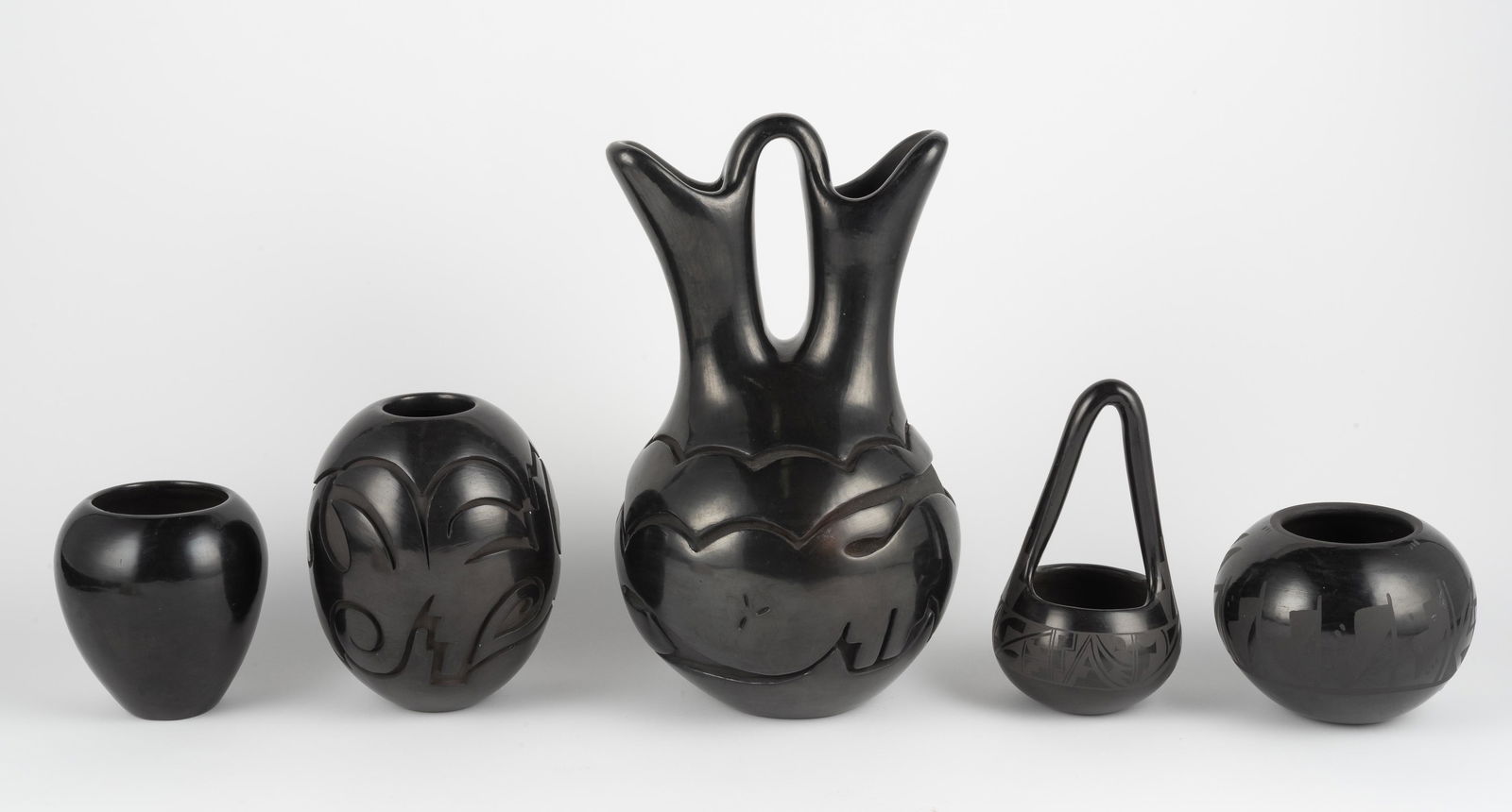 5 Pc Santa Clara Blackware Incl Wedding Vase (1 of 13)