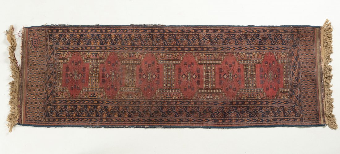 Signed Pakistan Runner (1 of 3)