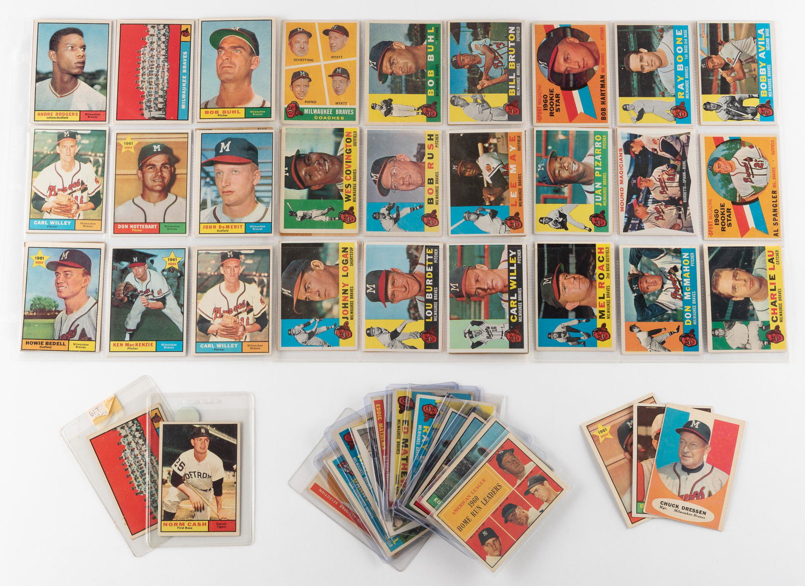 58 1960-1961 Topps Baseball Cards (1 of 13)