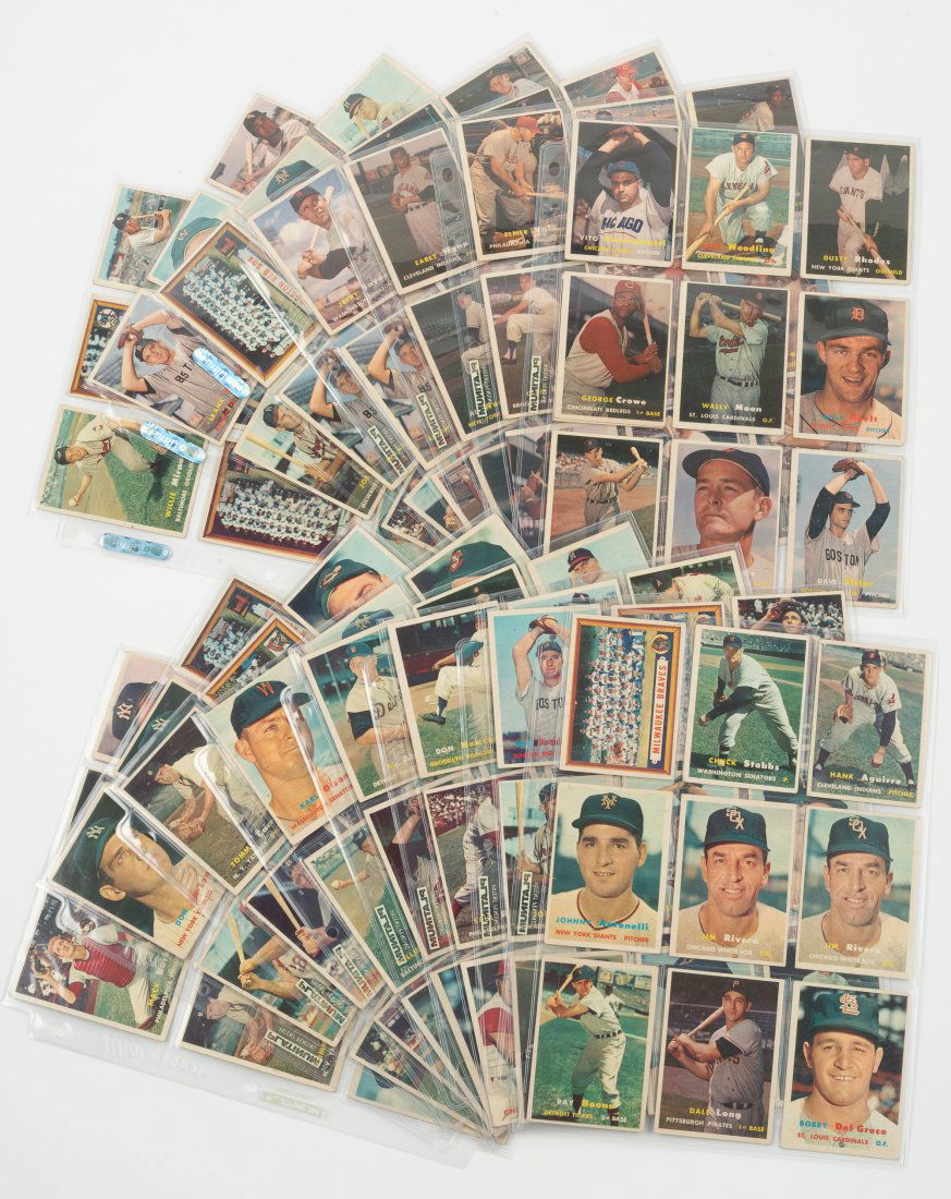 135 1957 Topps Baseball Cards (1 of 6)