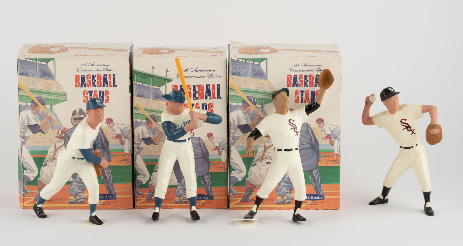 4 Hartland Figurines (1 of 9)