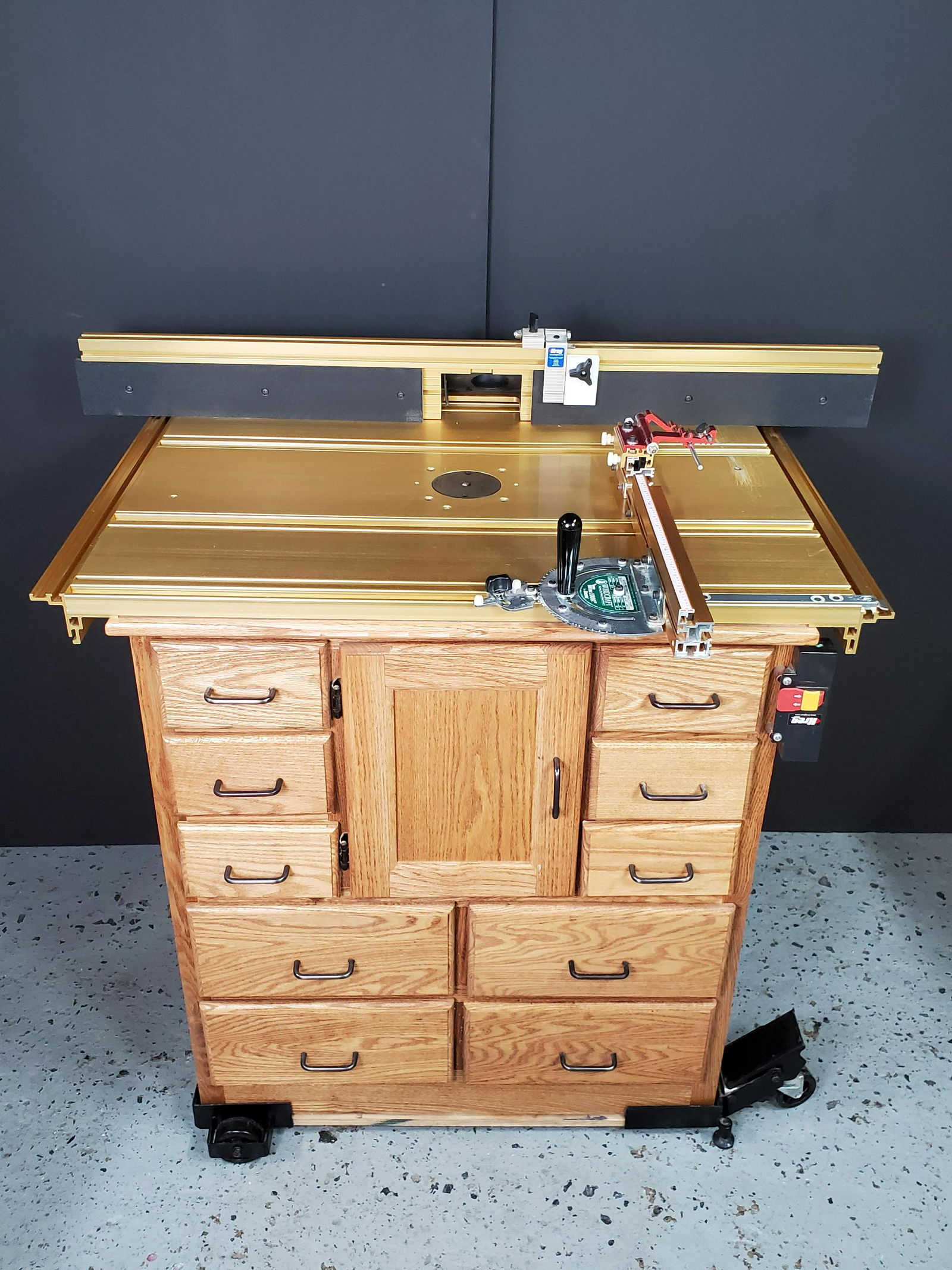 Router Table With Triton 1/2 Precision Router (1 of 6)