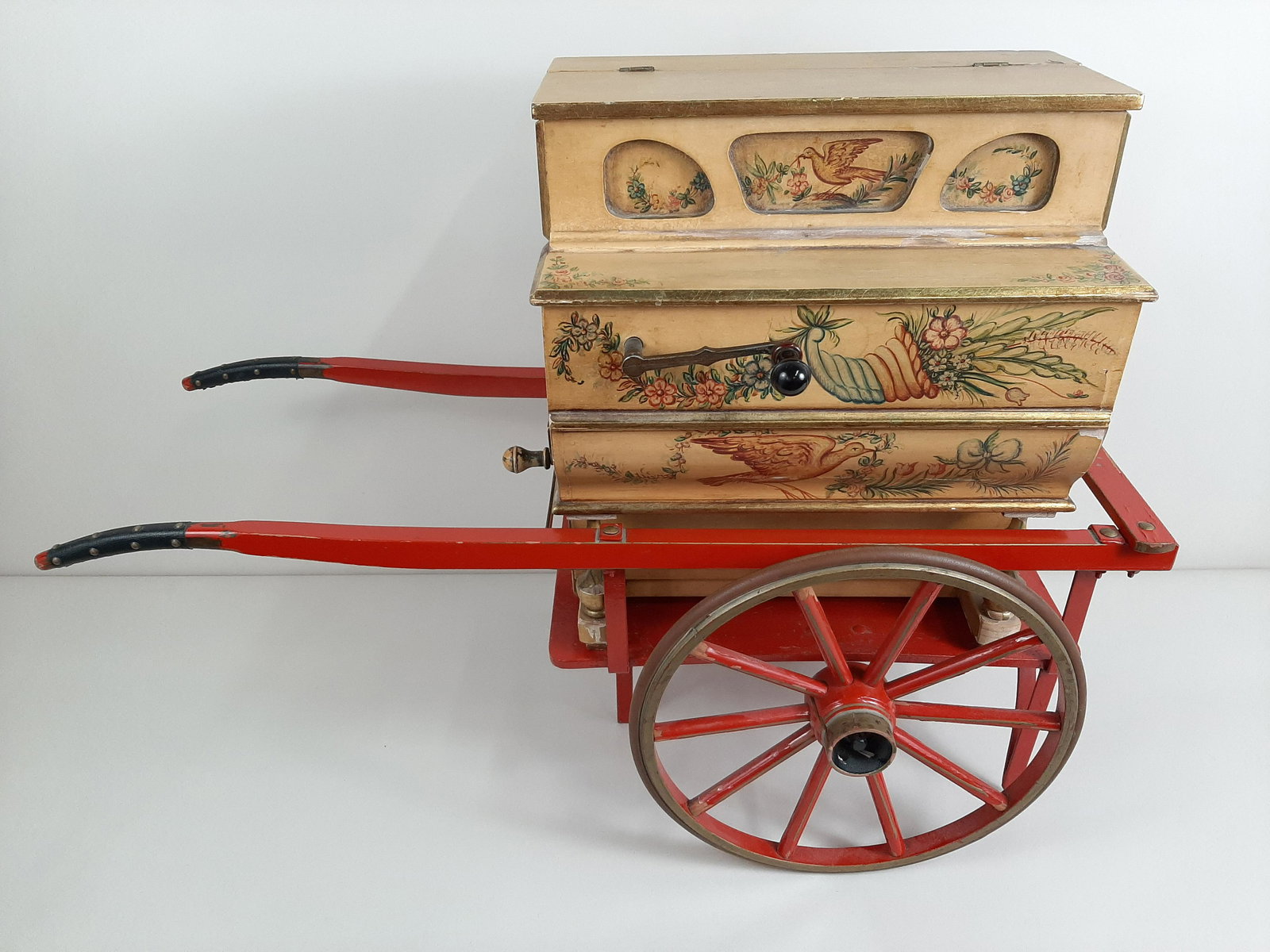 Faventia Barrel Organ with Cart: Mechanism needs tuned. Some paint losses to organ and cart. Organ only: 17" wide X 11" deep X 18" high. Cart: 34" long. IMPORTANT: Before bidding, please read the terms and conditions. When you regist