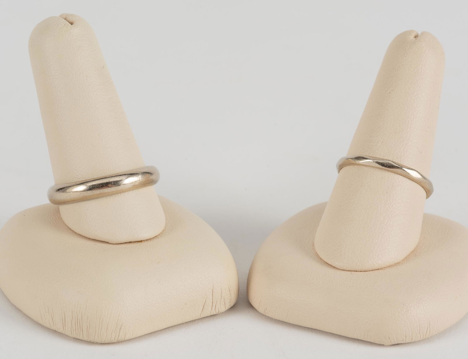 2 14K Wedding Bands incl Artcarved (1 of 5)