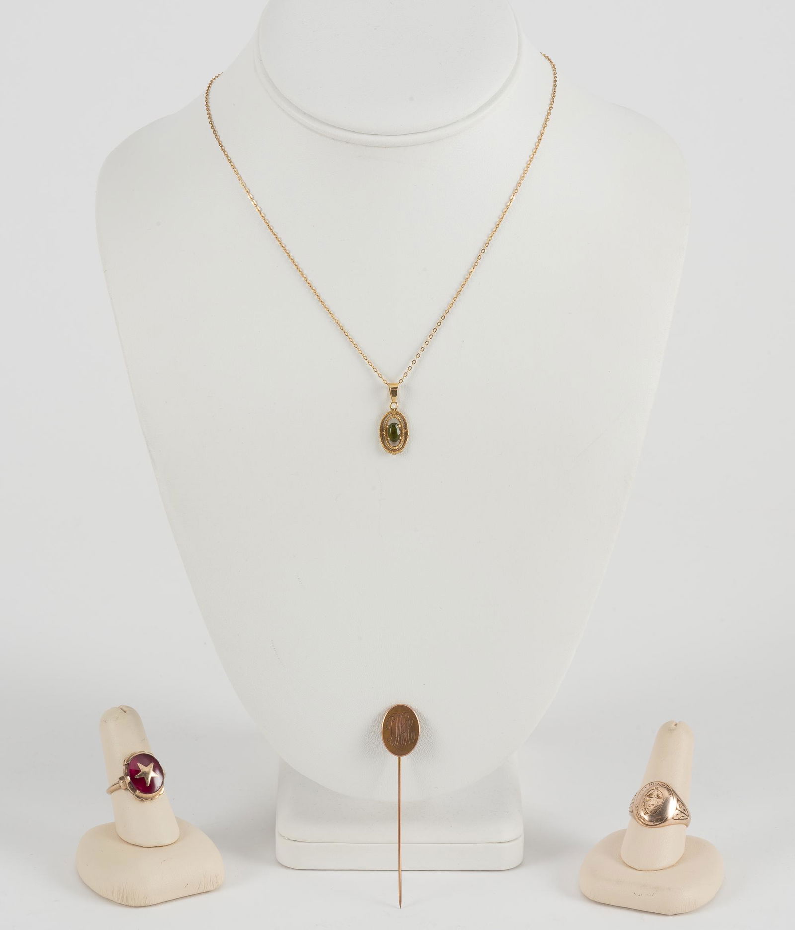 4 Pcs 10K & 18K Jewelry incl Rings (1 of 12)