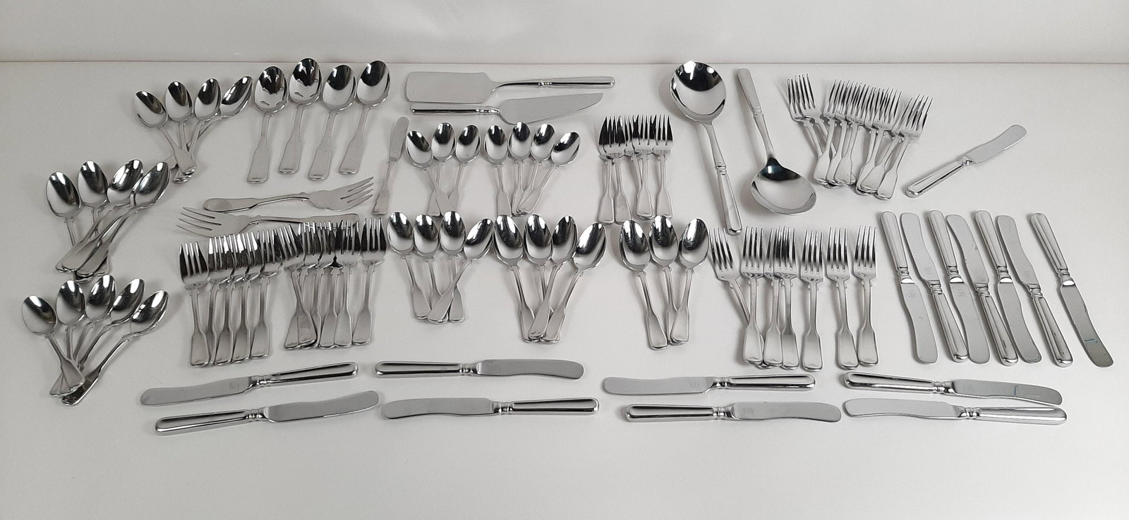 91 Pcs Zwilling JA Henckels Flatware (1 of 4)
