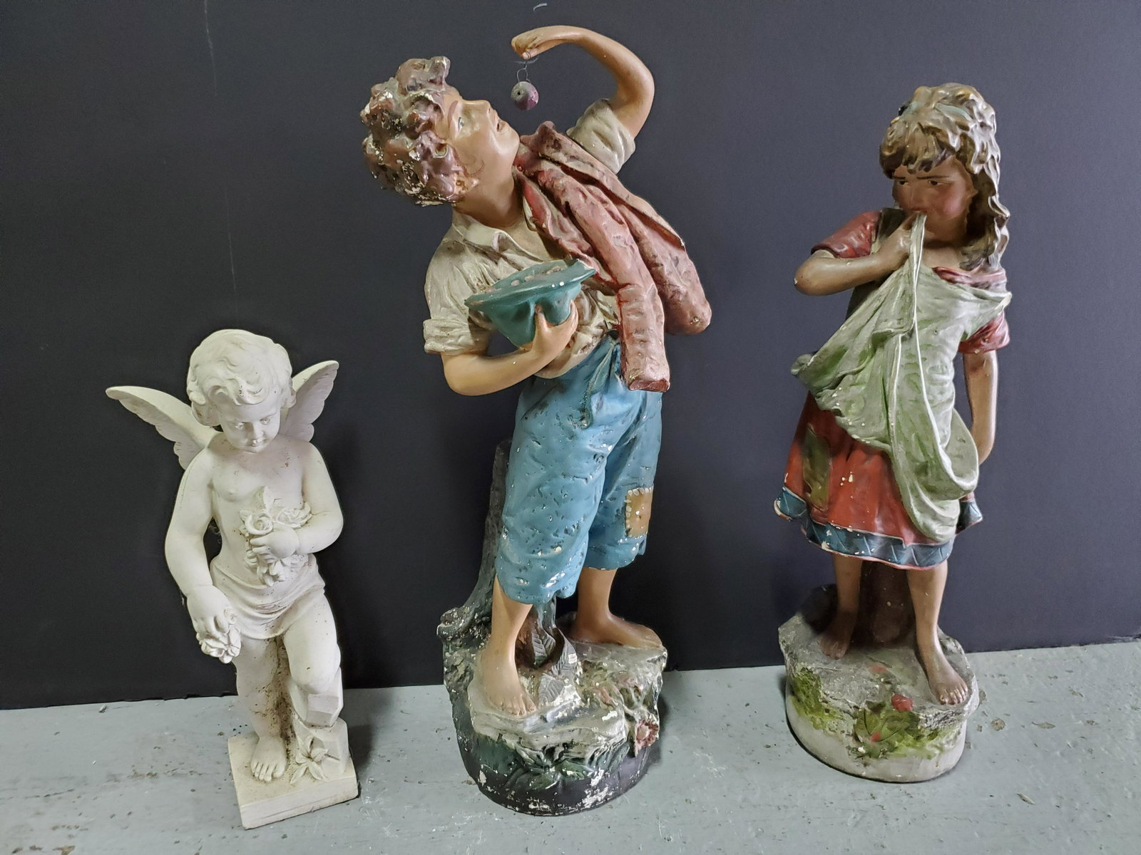 3 Chalk Statues (1 of 5)