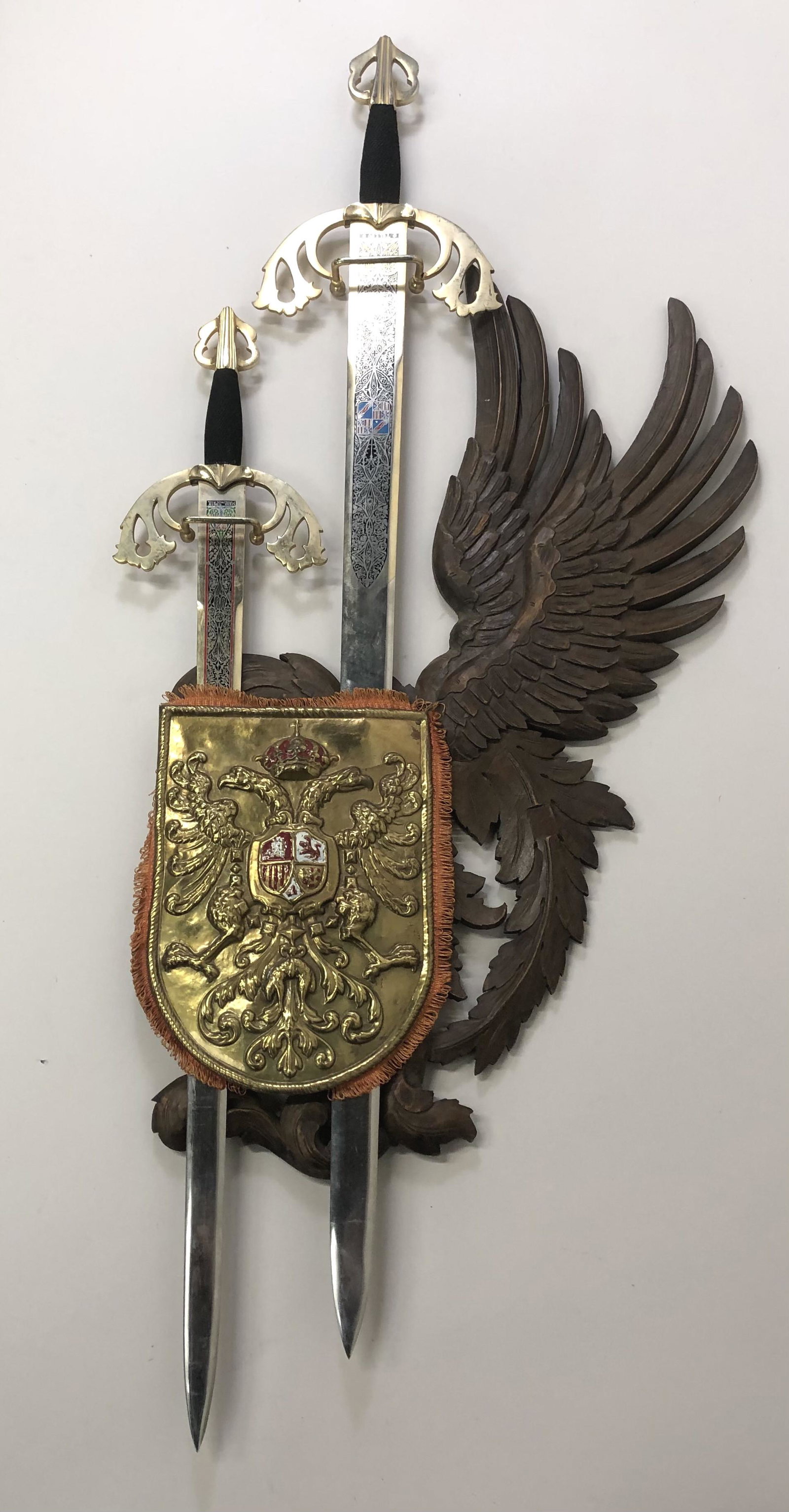2 Spanish Toledo Swords with Wood Crest (1 of 16)