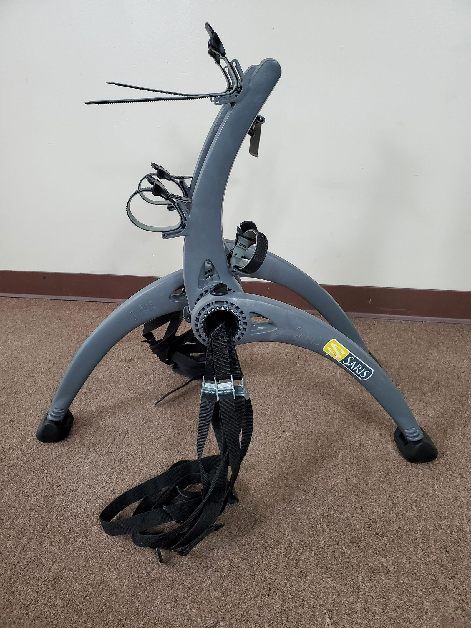 Saris Bike Rack (1 of 2)
