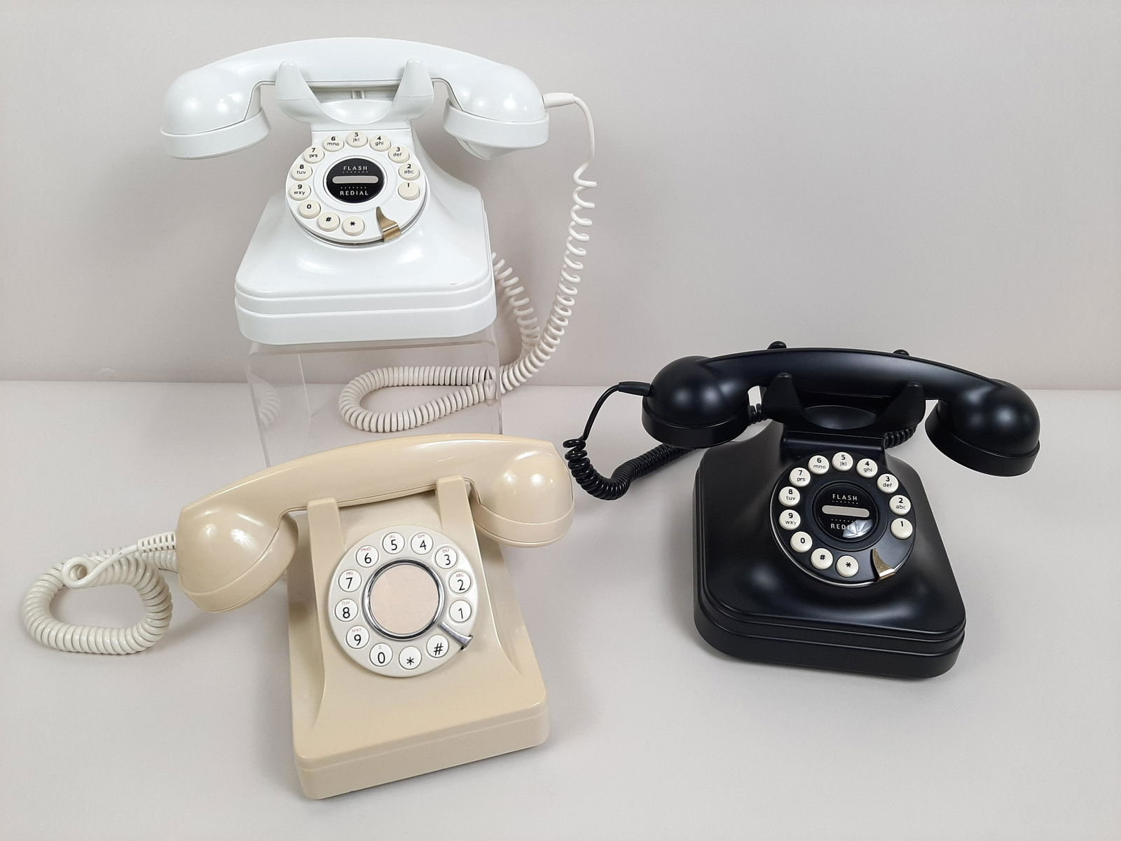 3 Vintage Style Phones (1 of 6)