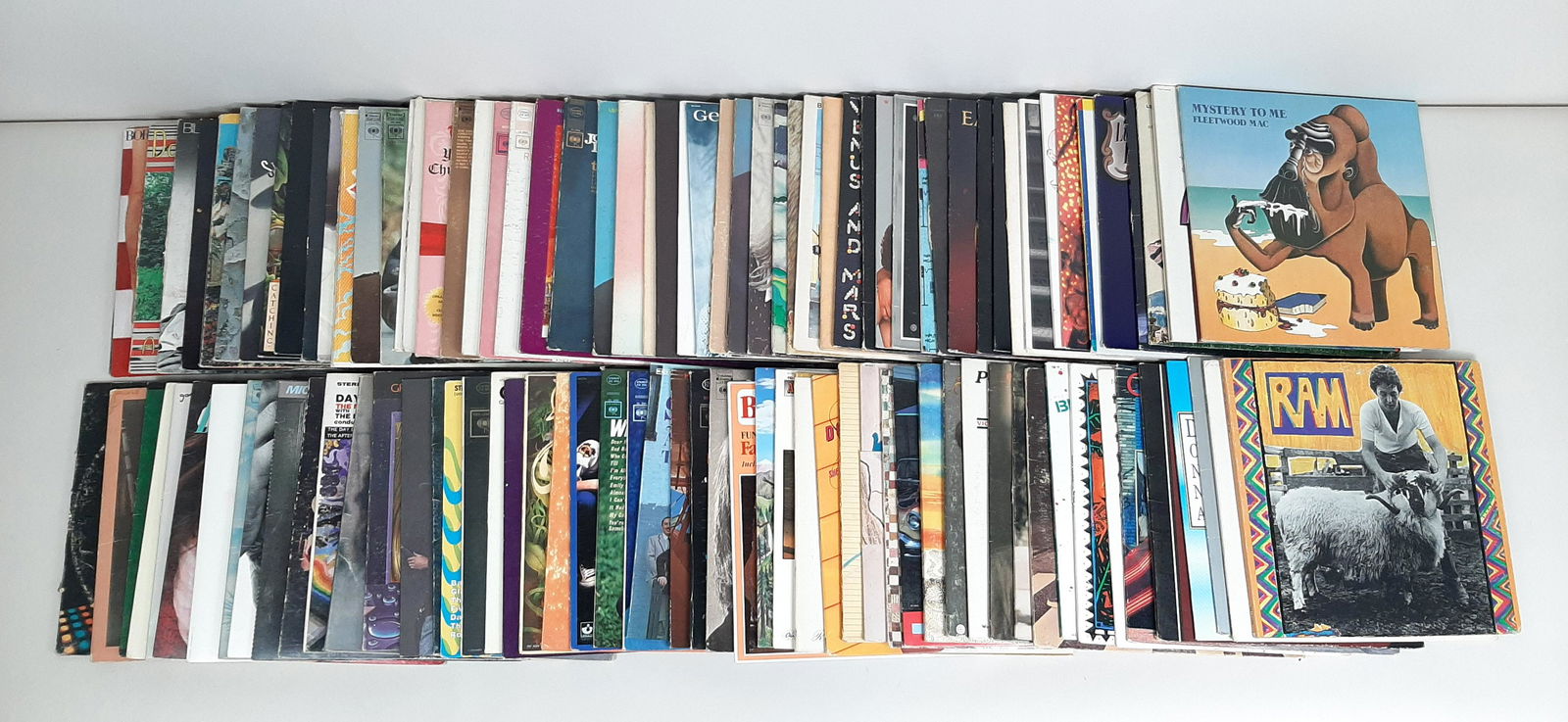 100 Records incl. The Beatles (1 of 15)