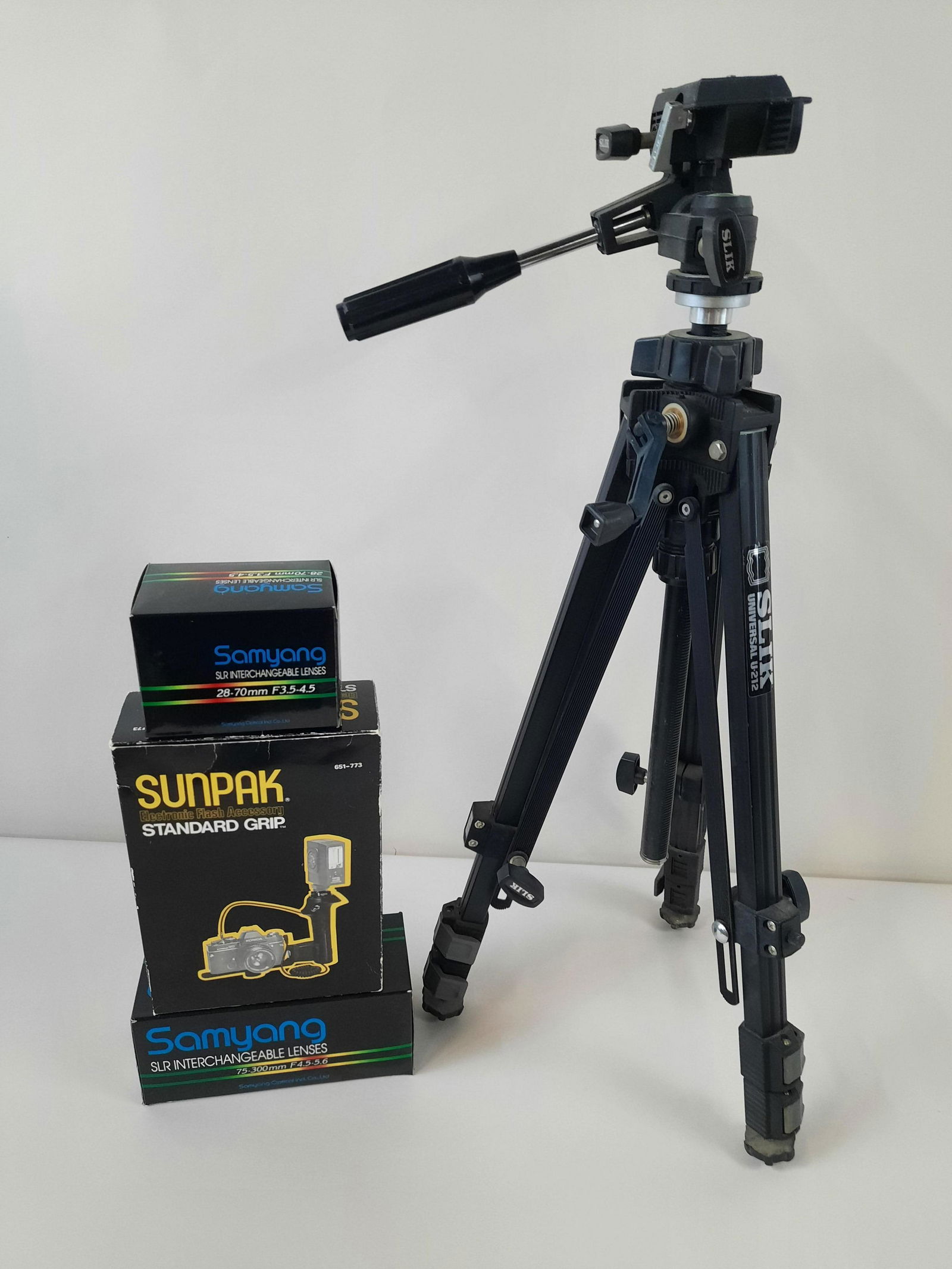 4 Camera Accessories incl. Samyang and SunPak (1 of 4)