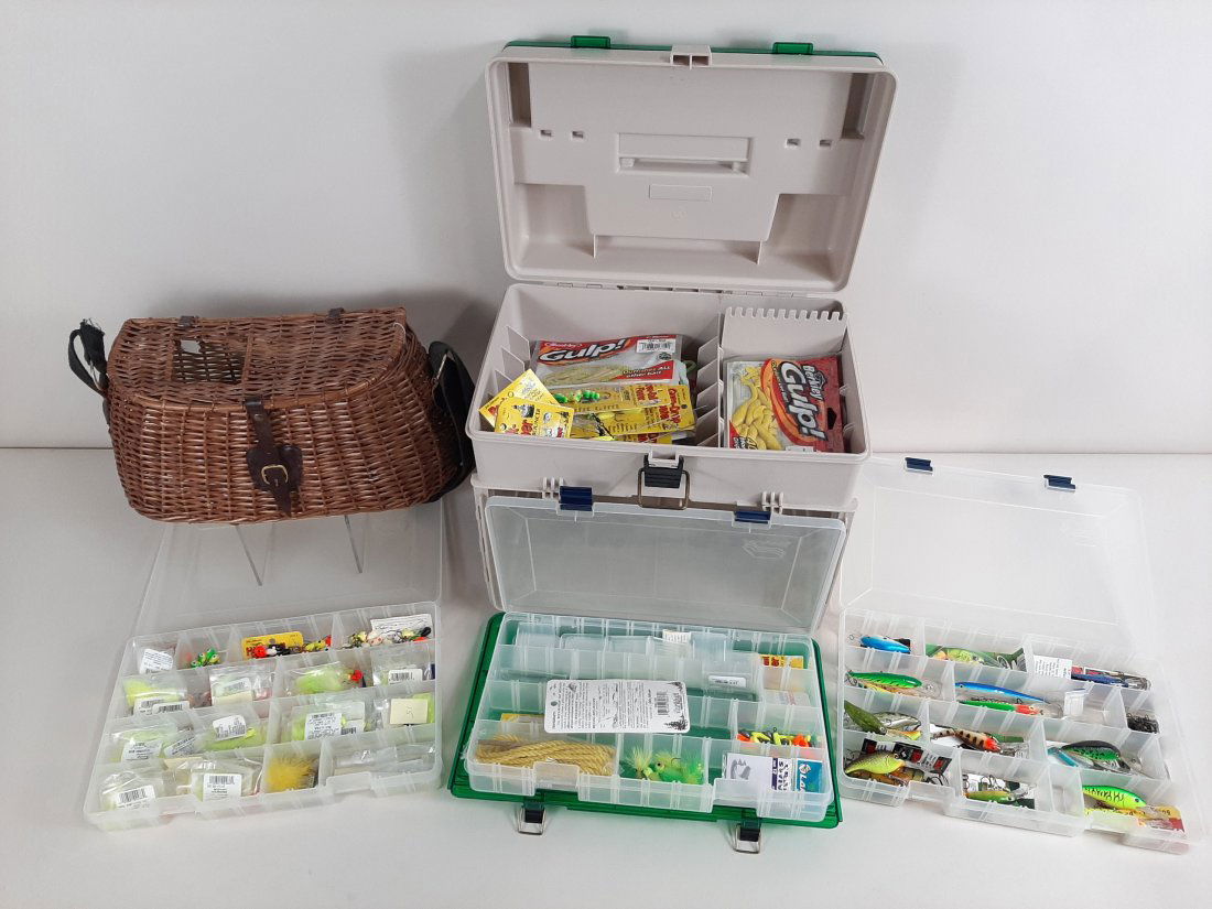 Creel and Plano Tackle Box with Lures (1 of 6)