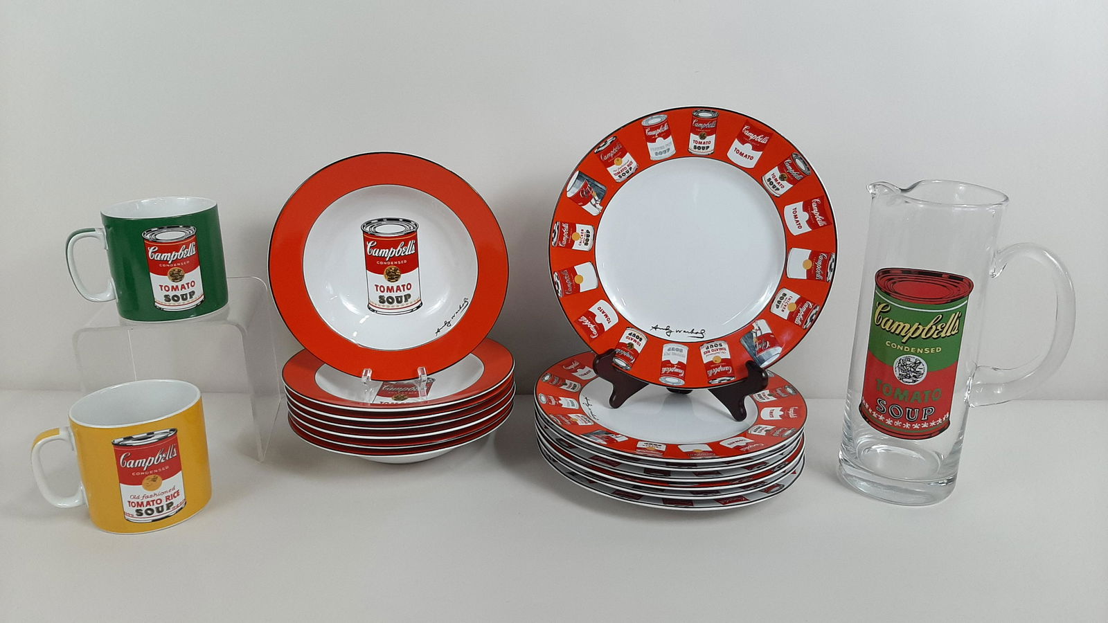17 Pcs Andy Warhol Campbell Dinnerware (1 of 5)