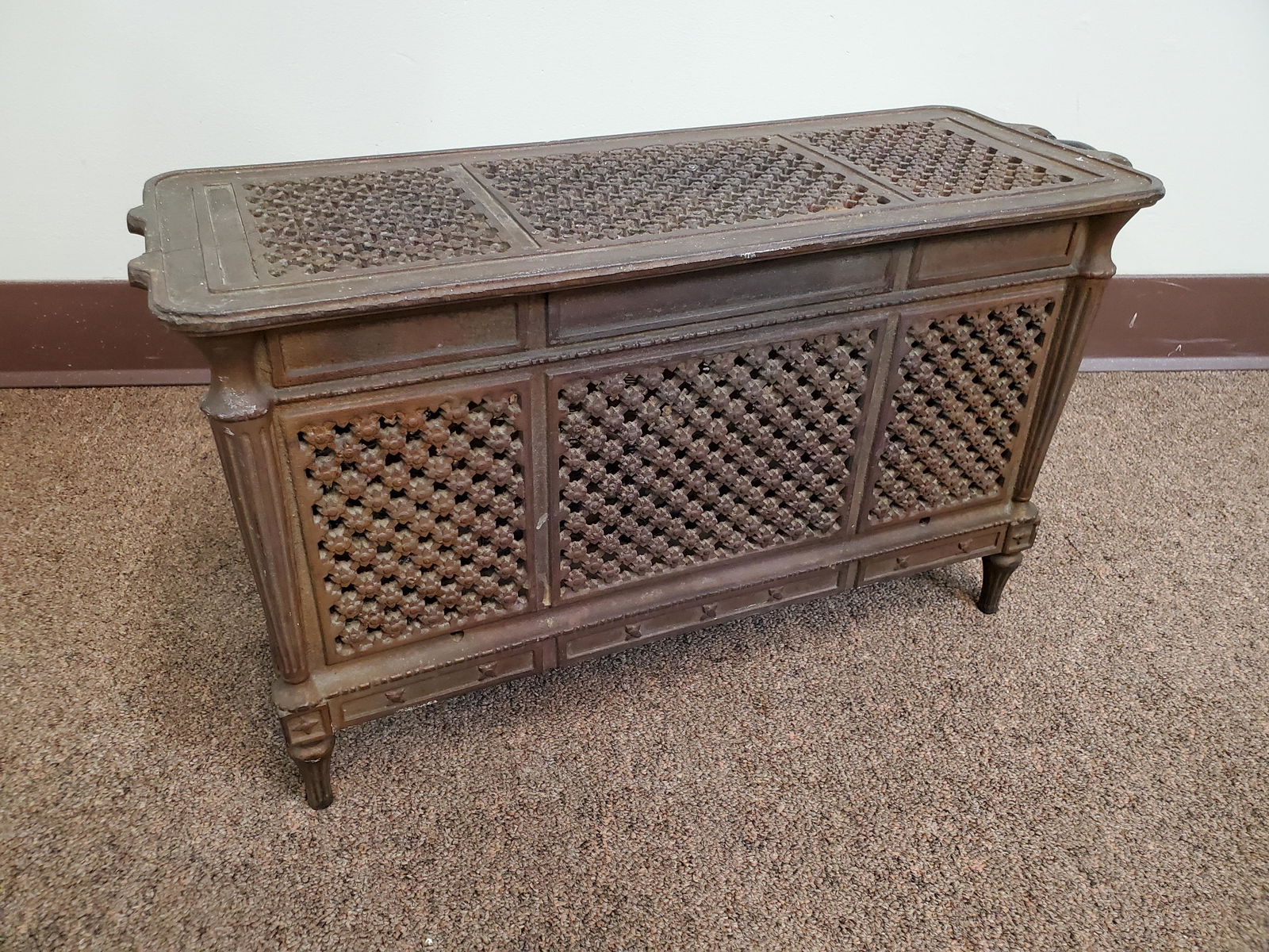 Prometheus Cast Iron Electric Heater (1 of 3)