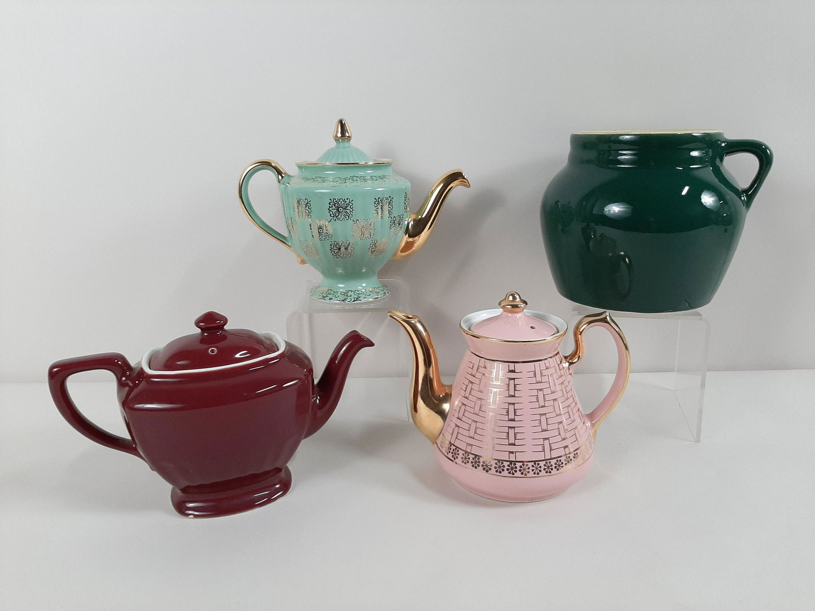 4 Pcs Hall Pottery incl. Tea Pots (1 of 7)