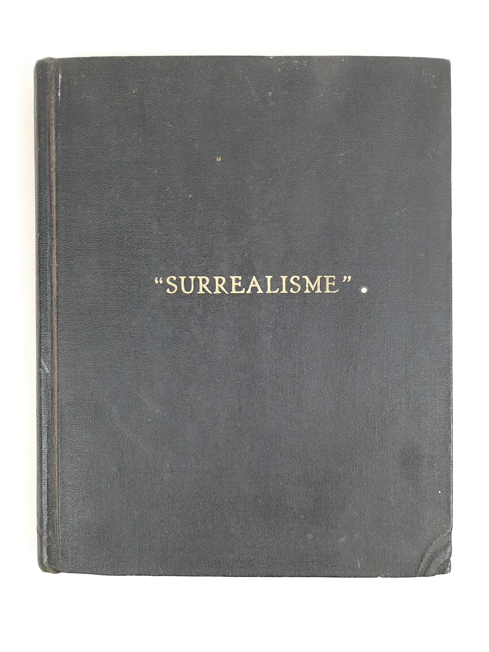 André Breton "Le Surréalisme et le Peinture": "Surrealism and Painting." Published in Paris 1928 by NRF. Librarie Gallimard. No dust jacket. IMPORTANT: Before bidding, please read the terms and conditions. When you registered for the auction you 